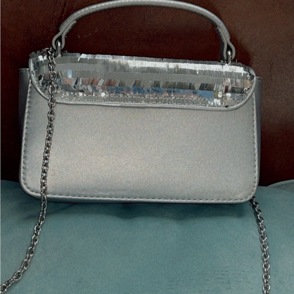 Purse - Picture 2 of 2